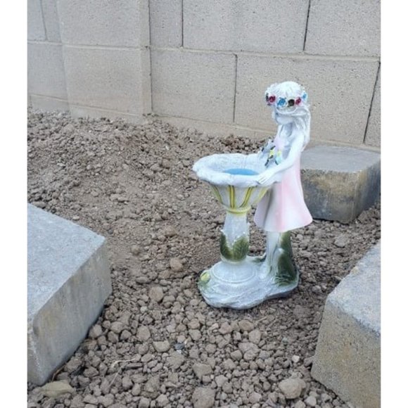 Fairy Garden Statue, Solar Garden Angel Figurine Outdoor Decoration Waterproof - Picture 4 of 6